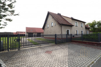 Dom Sprzedaż Chróścice